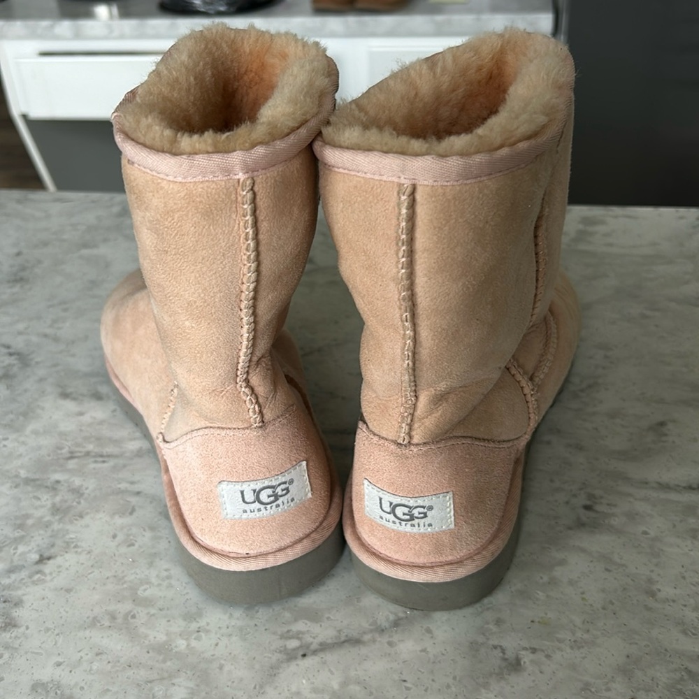 Great used condition UGGS